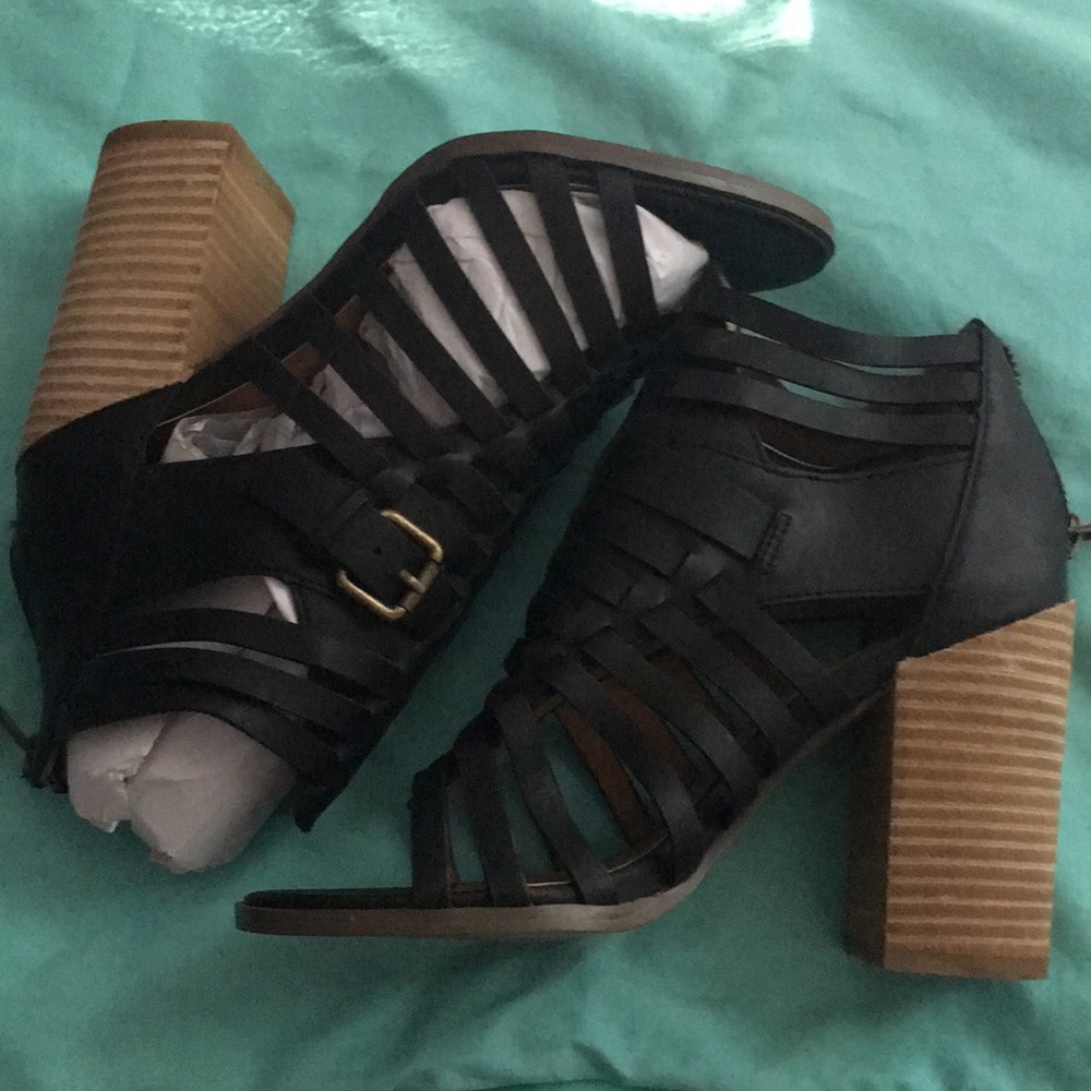 Report chunky heels - Size 6
